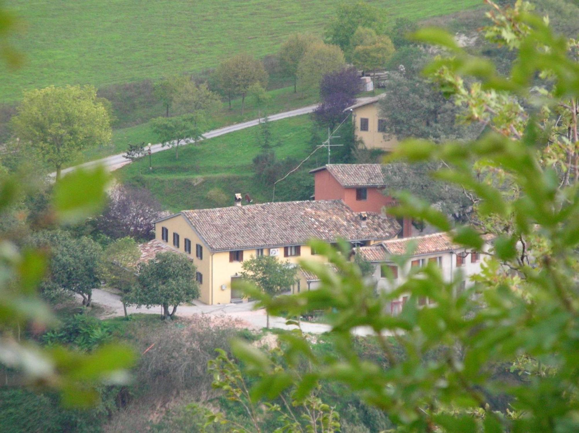 Agriturismo Orsaiola Урбания Екстериор снимка