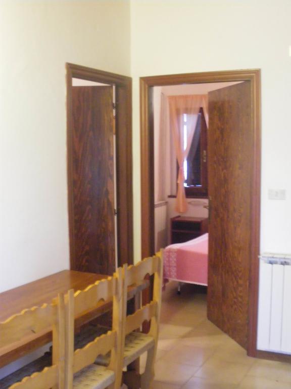 Agriturismo Orsaiola Урбания Екстериор снимка