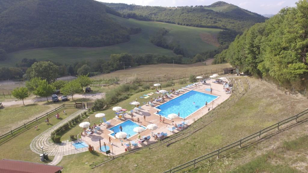 Agriturismo Orsaiola Урбания Екстериор снимка