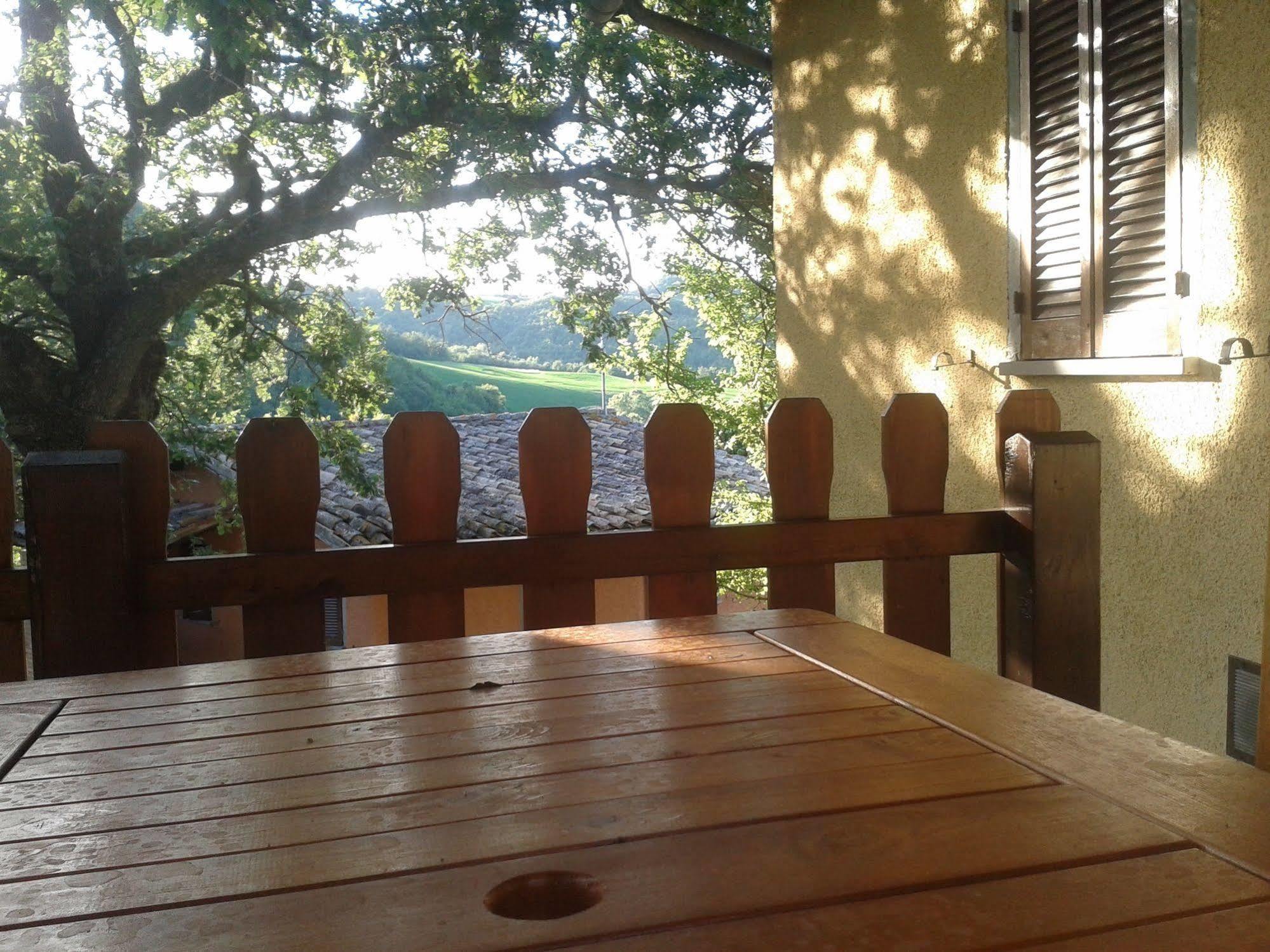 Agriturismo Orsaiola Урбания Екстериор снимка